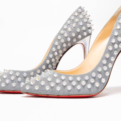 LOUBOUTIN 