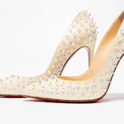 LOUBOUTIN 
