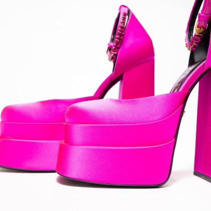 VERSACE 