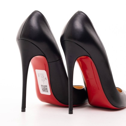 LOUBOUTIN 