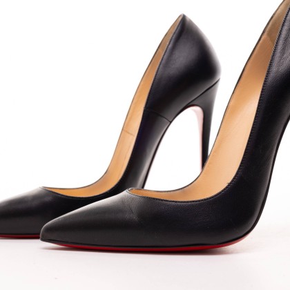 LOUBOUTIN 