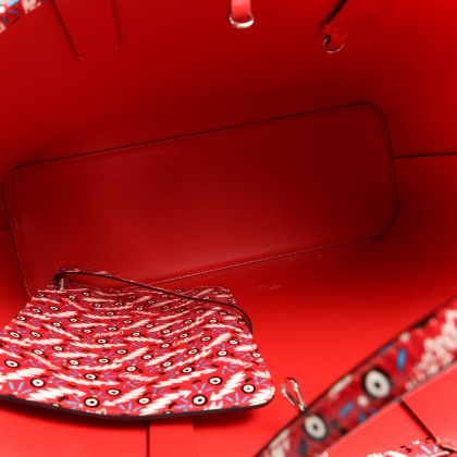 LOUBOUTIN 