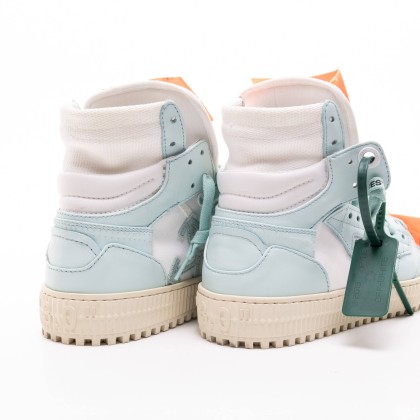 OFF WHITE 