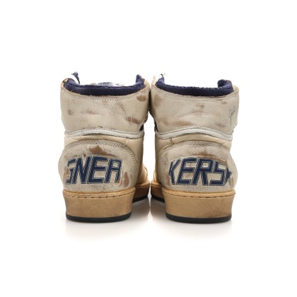 GOLDEN GOOSE 