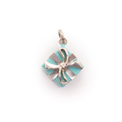 TIFFANY & CO 