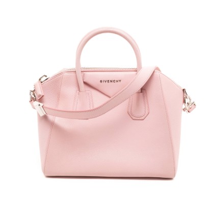 GIVENCHY 