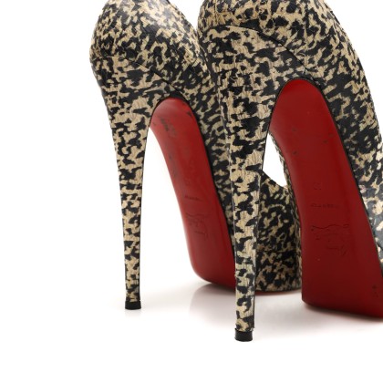 LOUBOUTIN 