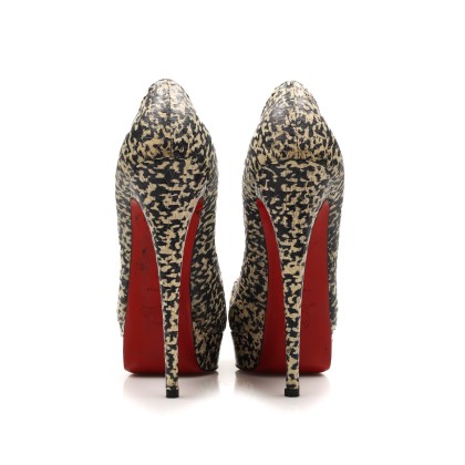 LOUBOUTIN 
