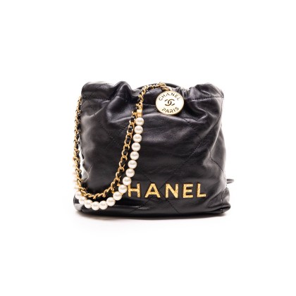 CHANEL 