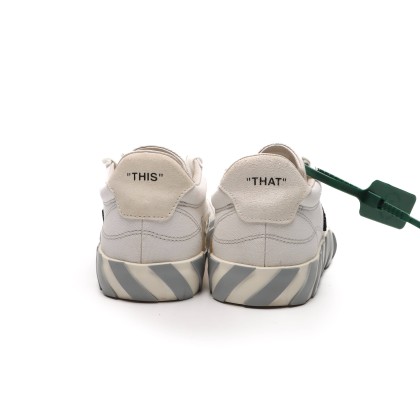 OFF WHITE 