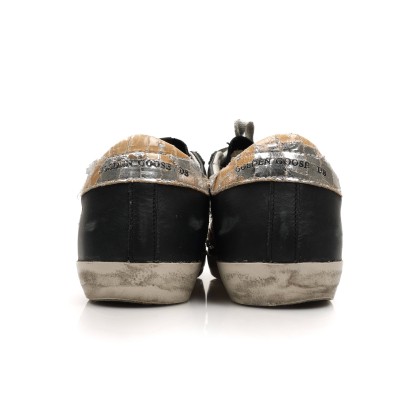 GOLDEN GOOSE 