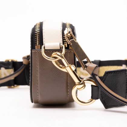 MARC JACOBS 