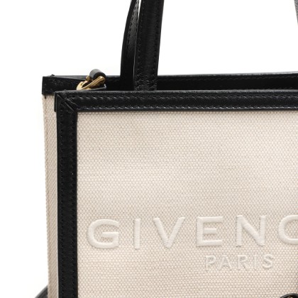 GIVENCHY 