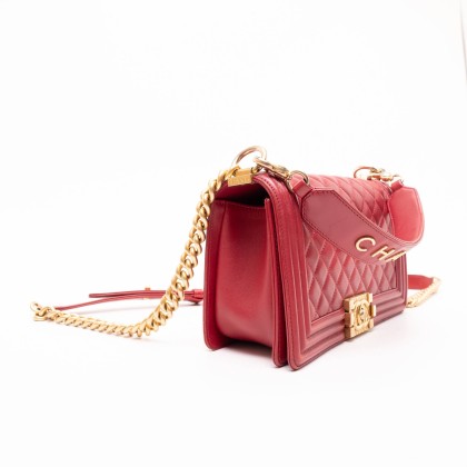 CHANEL 