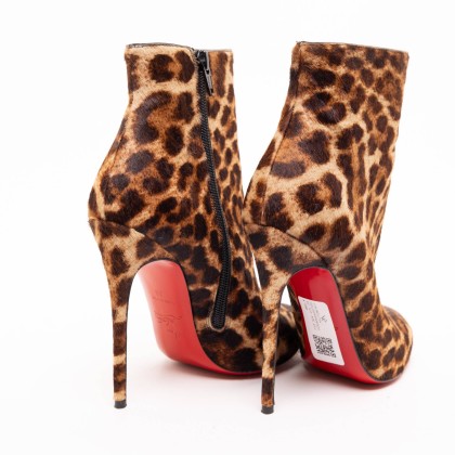 LOUBOUTIN 