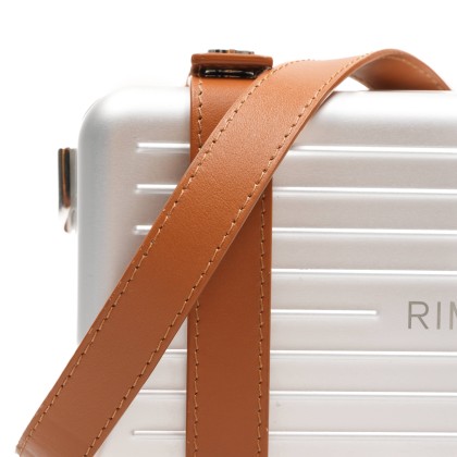 RIMOWA 