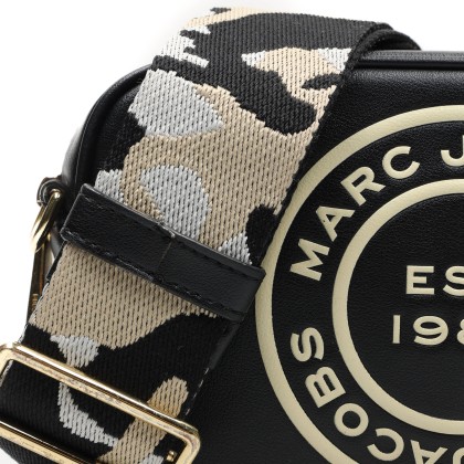 MARC JACOBS 
