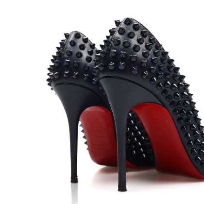 LOUBOUTIN 