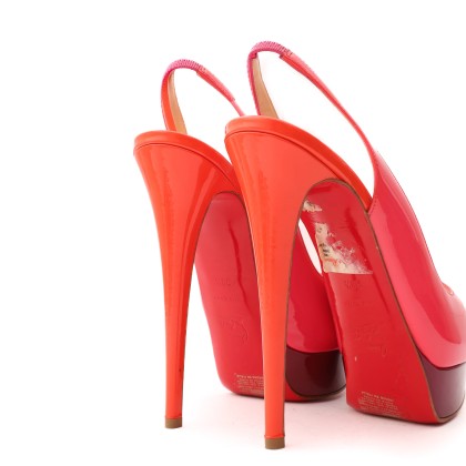LOUBOUTIN 