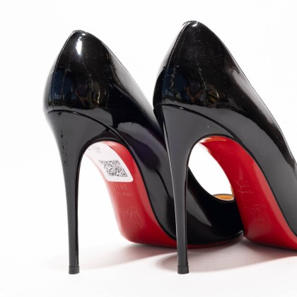 LOUBOUTIN 
