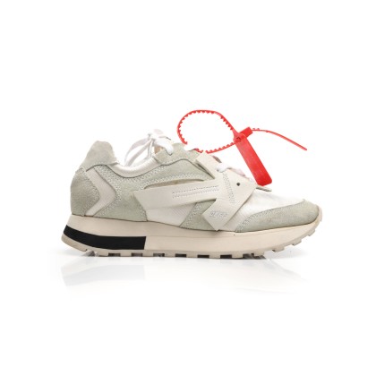 OFF WHITE 
