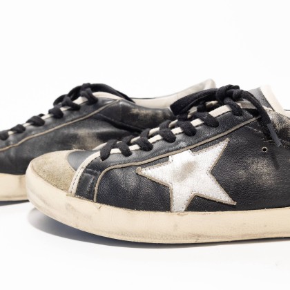 GOLDEN GOOSE 