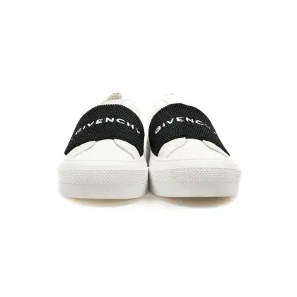 GIVENCHY 