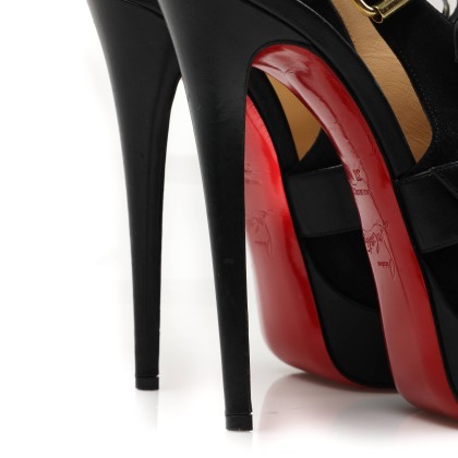 LOUBOUTIN 