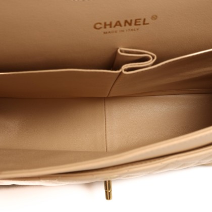 CHANEL CLASSIC DOUBLE FLAP JUMBO