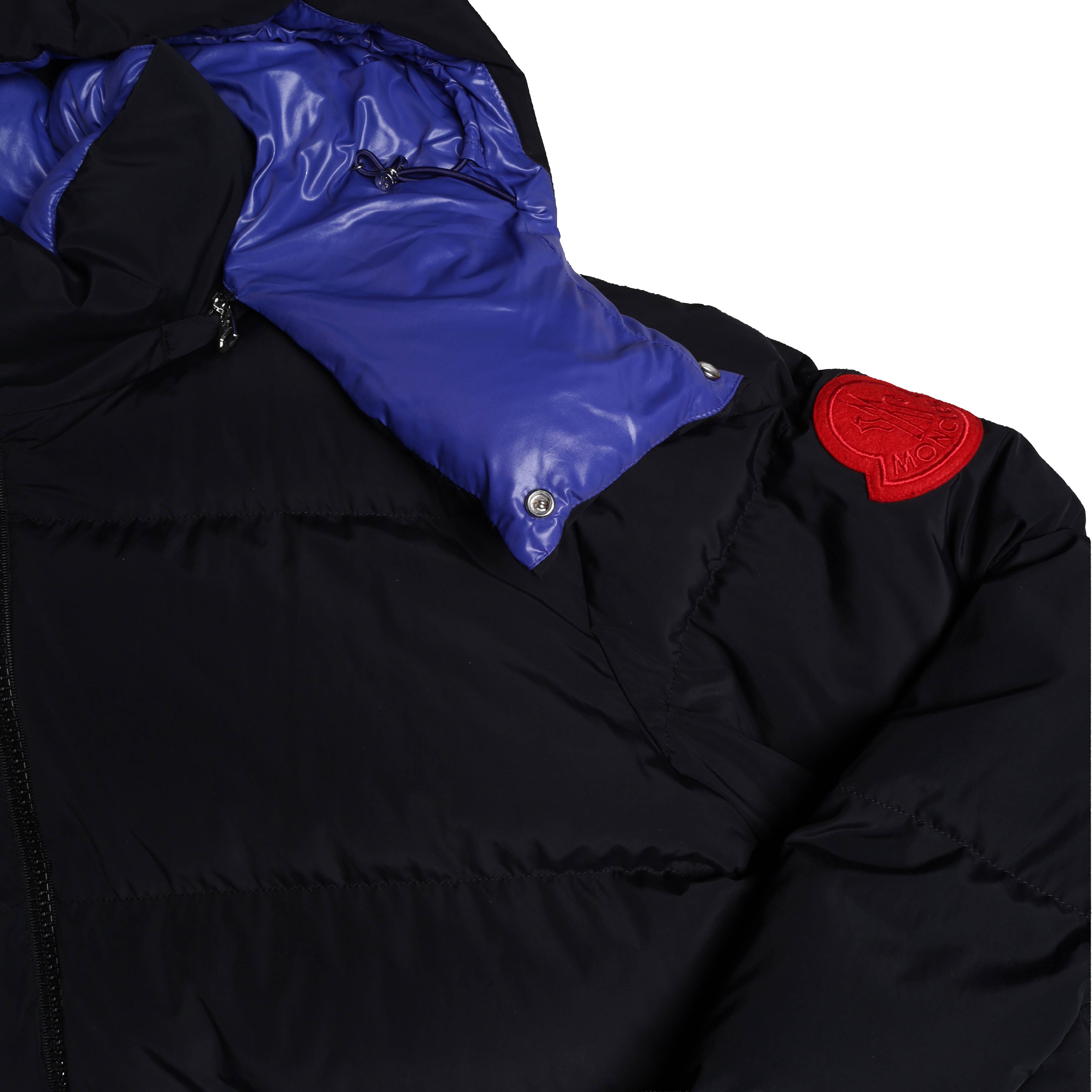 MONCLER 
