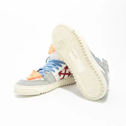 OFF WHITE 