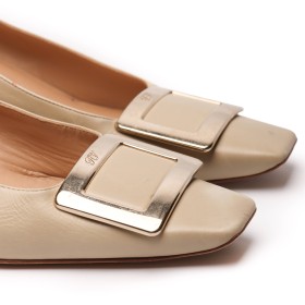 ROGER VIVIER 