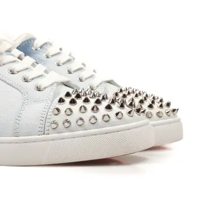 LOUBOUTIN 