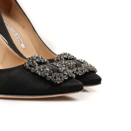 MANOLO BLAHNIK 