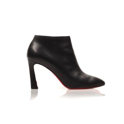 LOUBOUTIN 