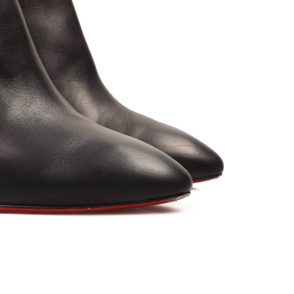 LOUBOUTIN 