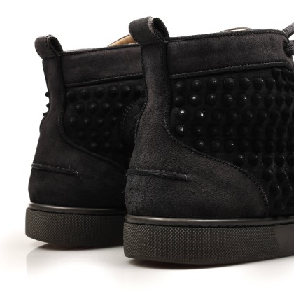 LOUBOUTIN 