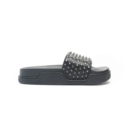 LOUBOUTIN 