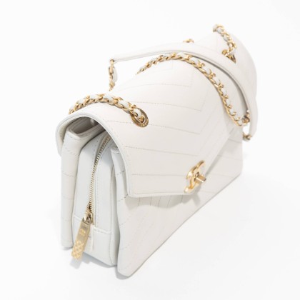 CHANEL AÑO: 2018