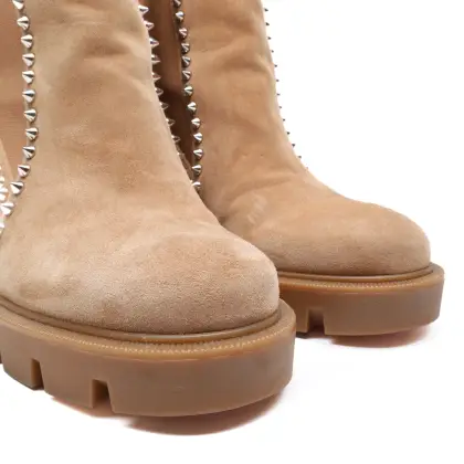 LOUBOUTIN 
