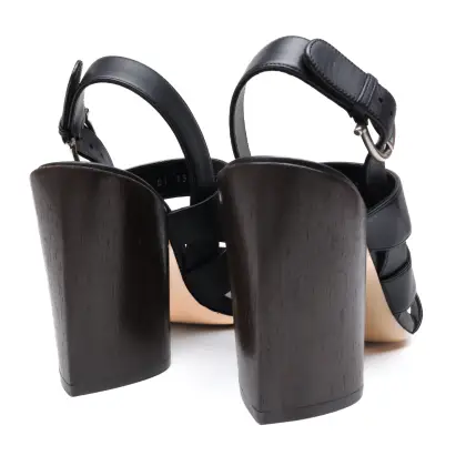 FERRAGAMO 