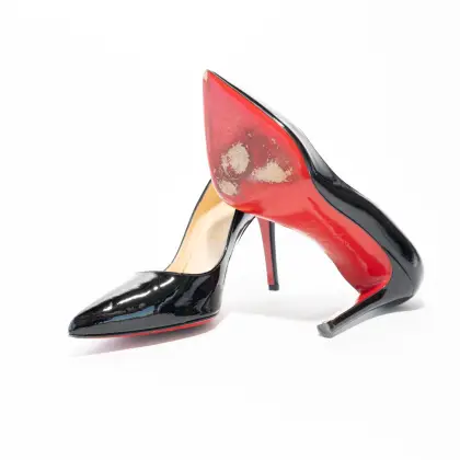 LOUBOUTIN 