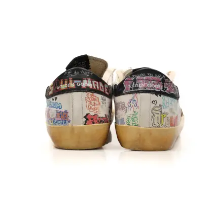 GOLDEN GOOSE 