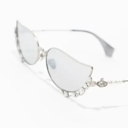 VIVIENNE WESTWOOD 
