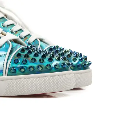 LOUBOUTIN 