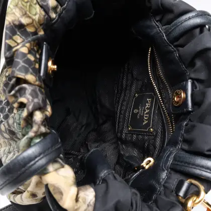 PRADA 