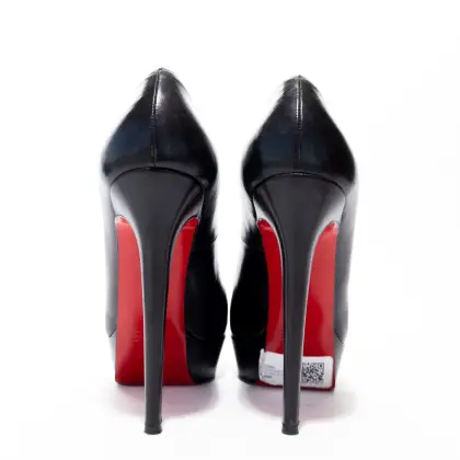 LOUBOUTIN 