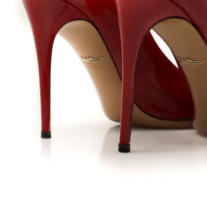 FERRAGAMO 