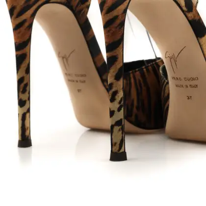 GIUSEPPE ZANOTTI 