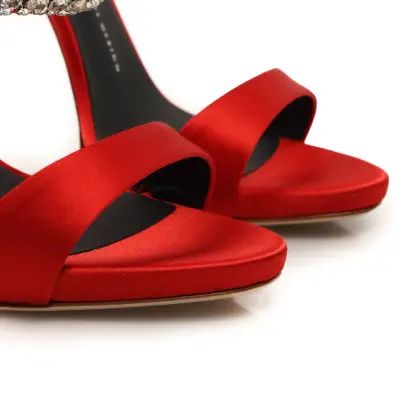 GIUSEPPE ZANOTTI 